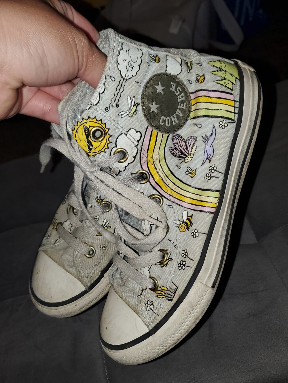 Converse kids high top sneakers with rainbow + sun outdoor graphics - US 2
